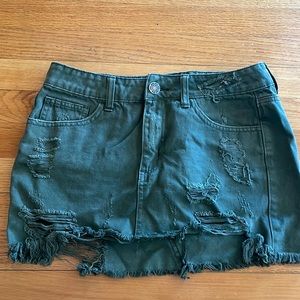 Small army green distressed mini denim skirt, forever 21